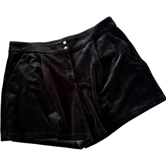City Chic Black Velvet Skort XXL / 24 - Picture 1 of 6